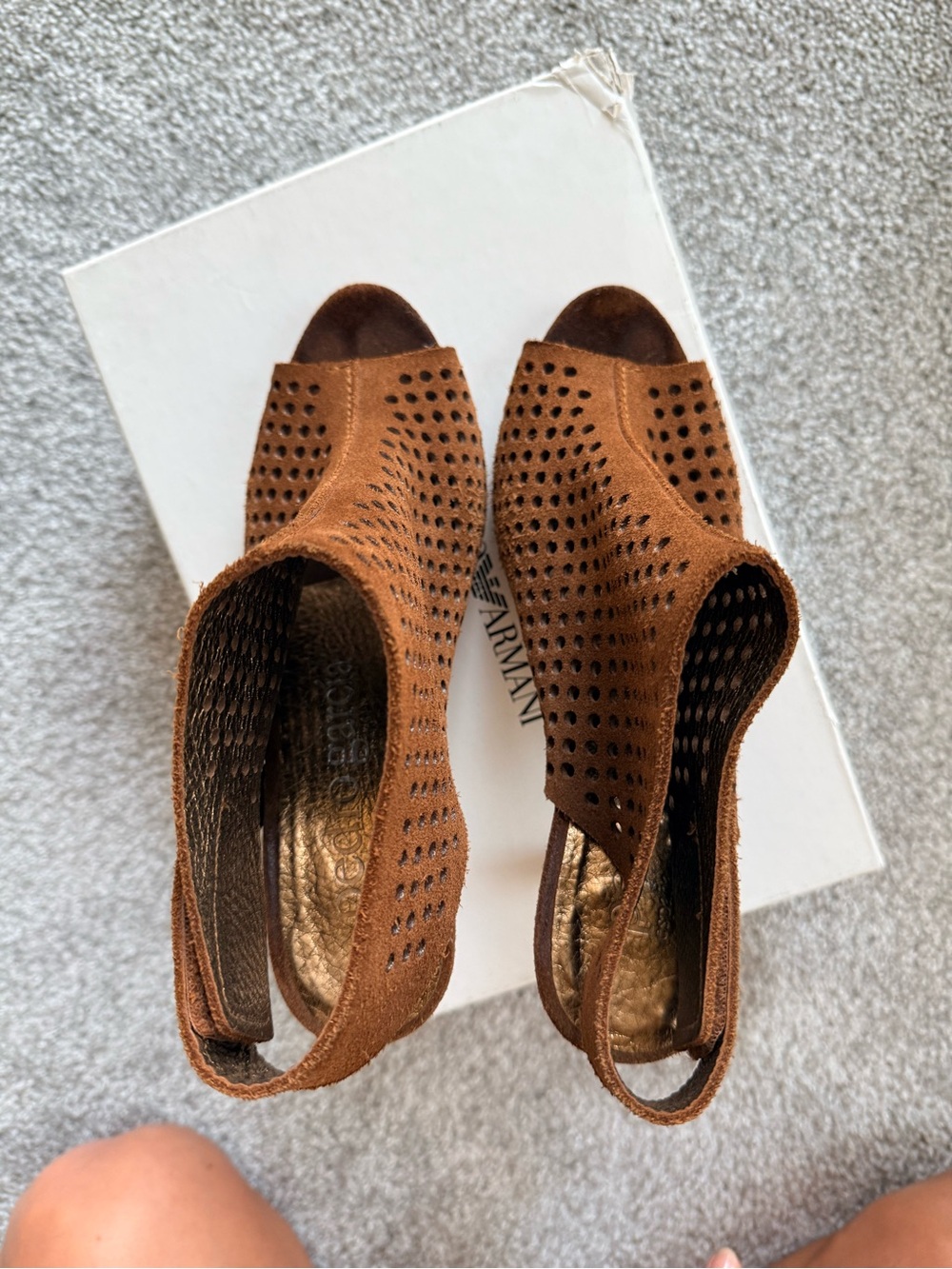 Pedro Garcia Women’s Open-Toe Perforated Suede High Heels - Brown size US 8 EU38 - Picture 4 of 7